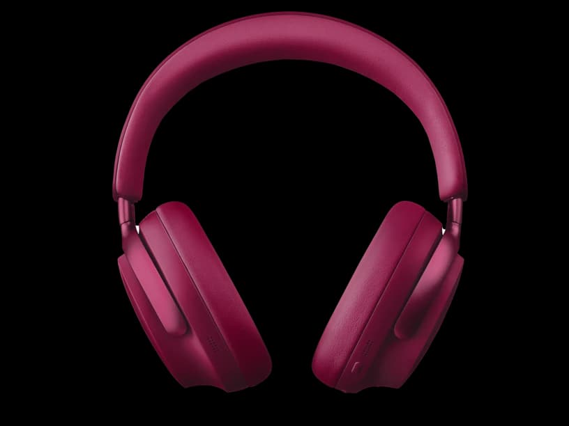 Bose QuietComfort Ultra used on a plane