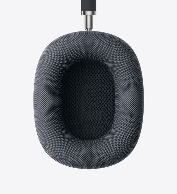 Apple AirPods Max in the Apple ecosystem