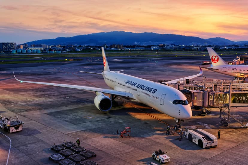 Bilt Rewards logo with Japan Airlines and Qatar Airways logos, signifying a new partnership.